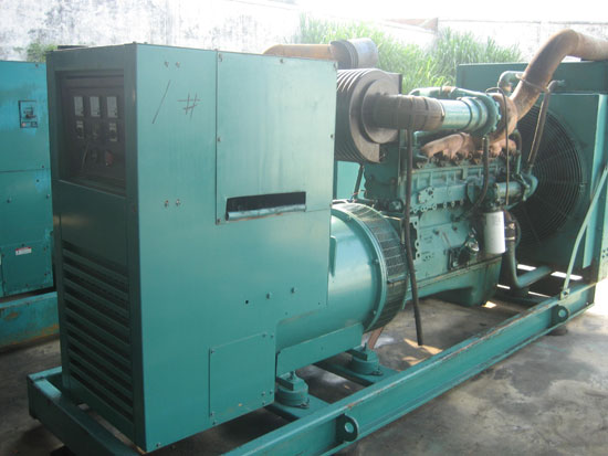 滨江租赁发电机- 发电机碳刷磨损的原因是什么