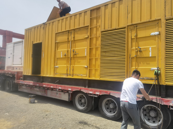 滨江发电机出租100KW发电机需要什么规格的电缆线？