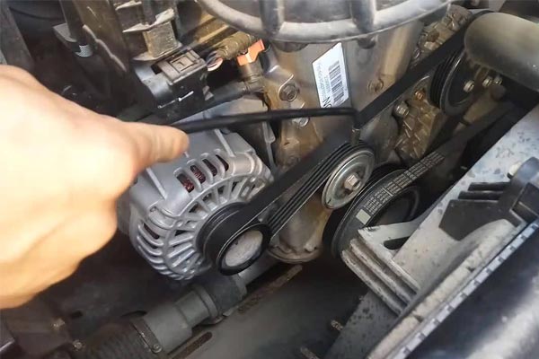 滨江转速传感器的工作原理是什么？